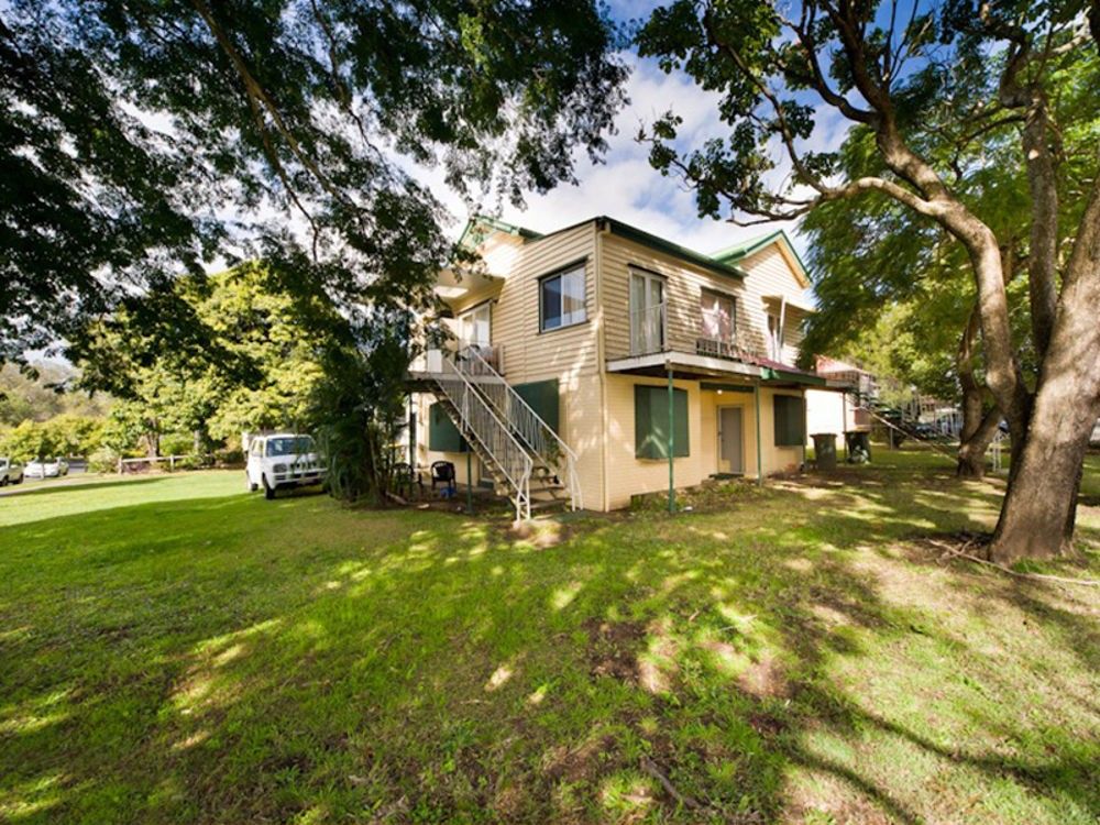 2/1741 Sandgate Road, Virginia Property History & Address Research