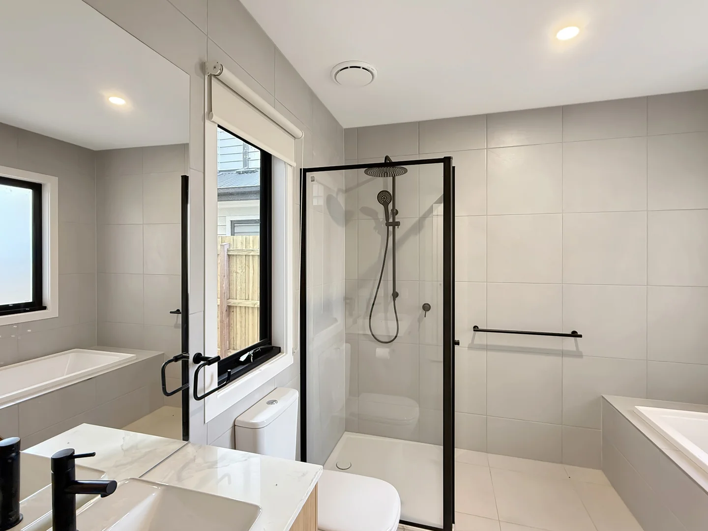 Additional image 12 of 8 Laanecoorie Walk, Eynesbury VIC 3338