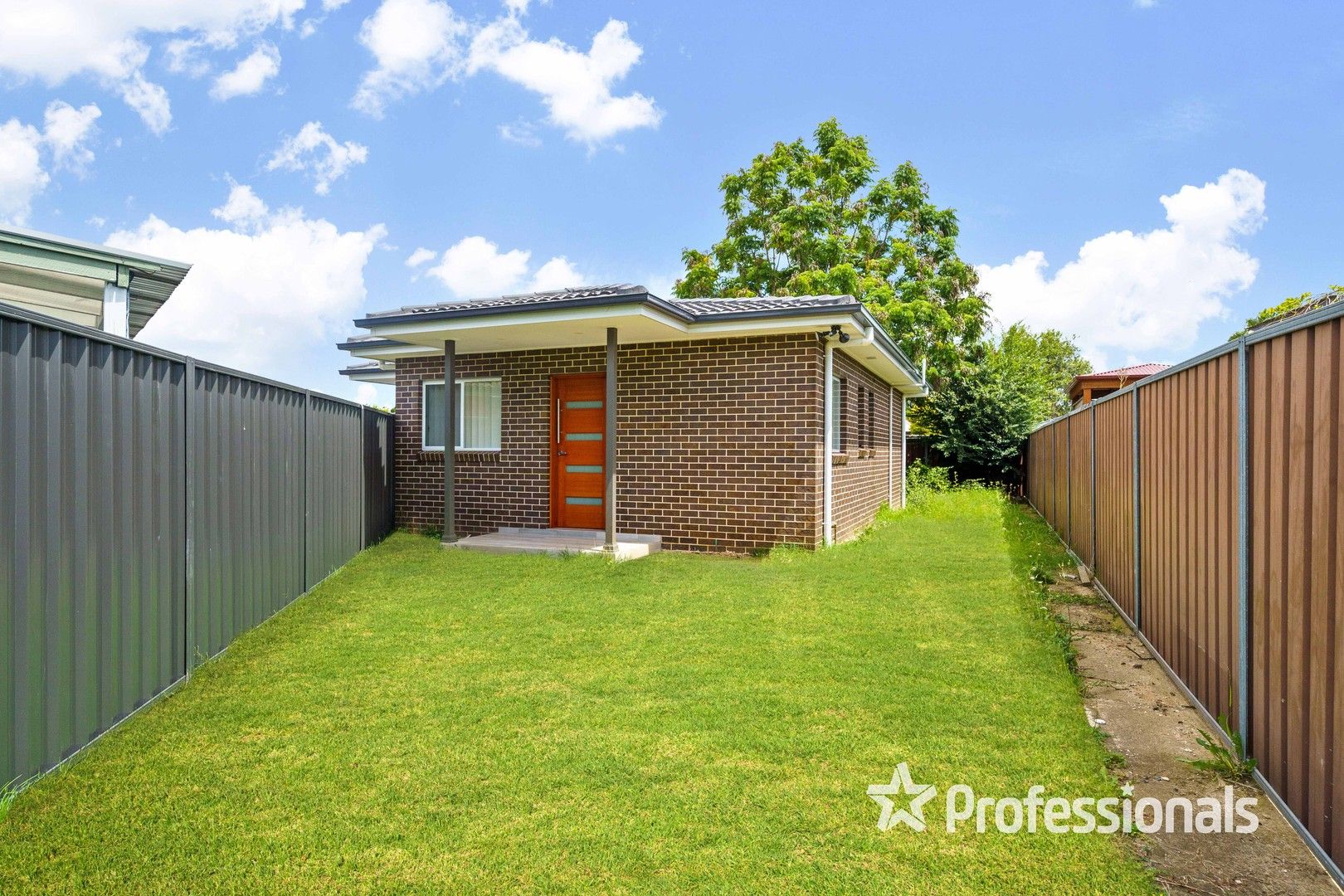 3 bedrooms House in 17A Hindmarsh Road LIVERPOOL NSW, 2170