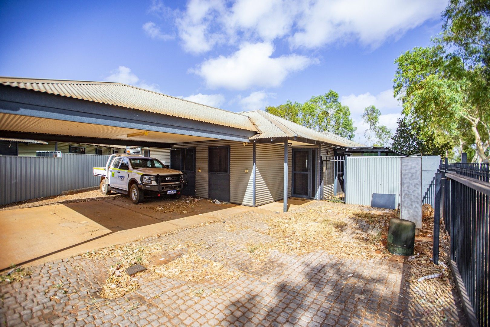 3 bedrooms House in 6/2 Phalarope Way SOUTH HEDLAND WA, 6722