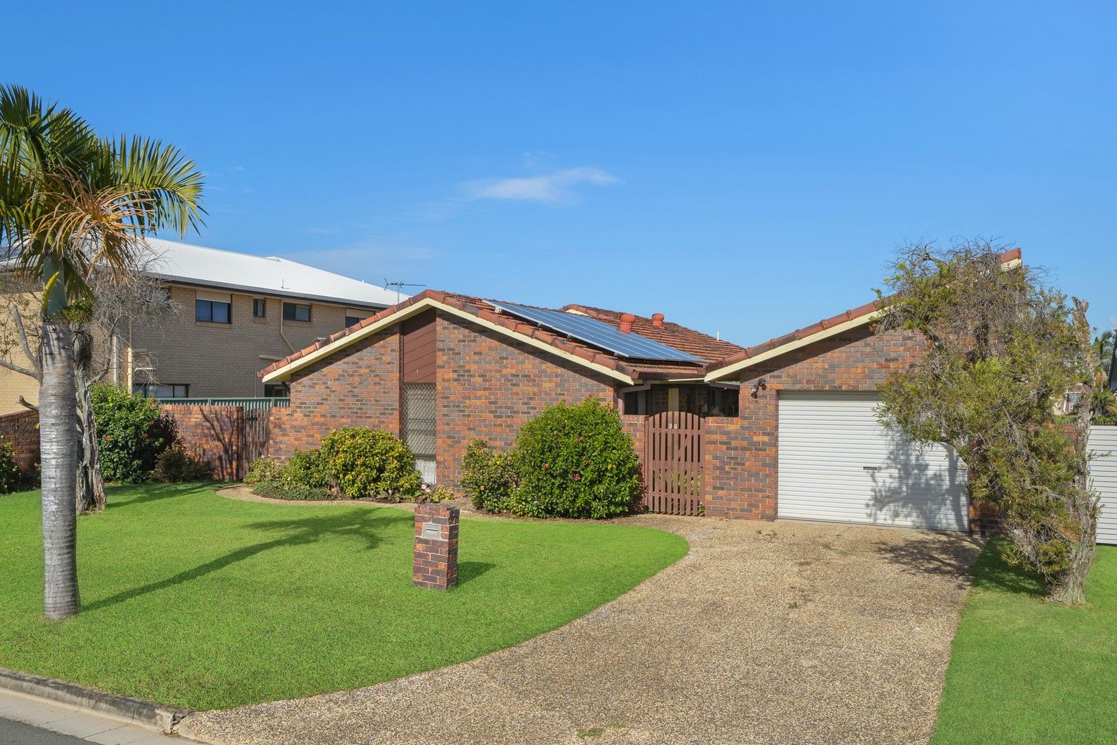 36 Australia Court, Newport QLD 4020, Image 2