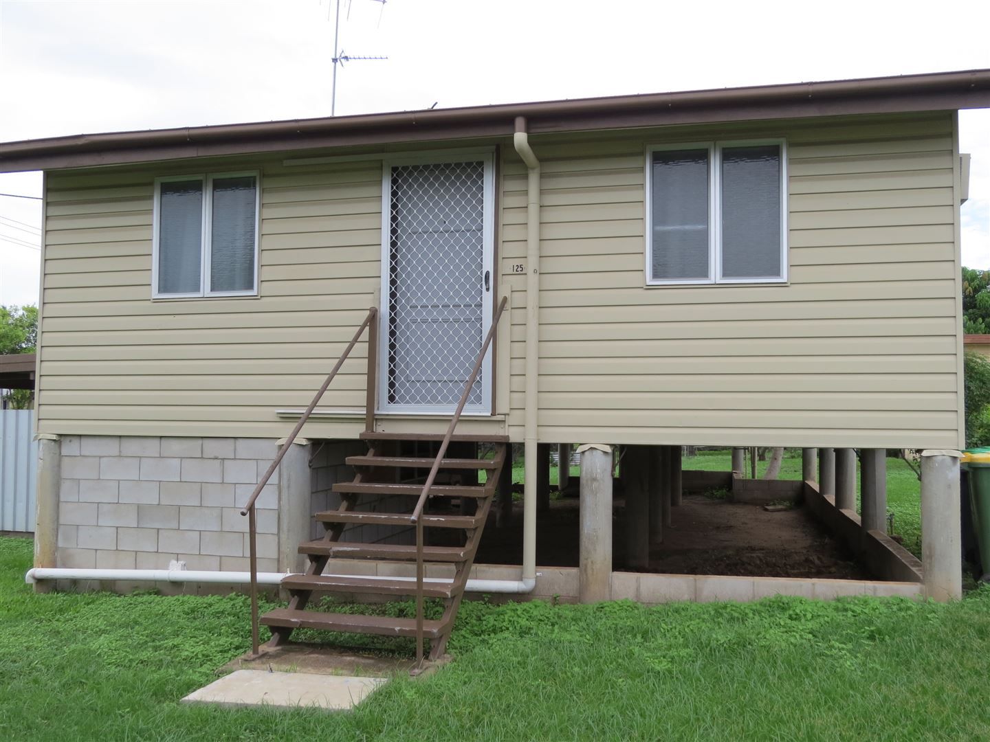 3 bedrooms House in  HOME HILL QLD, 4806