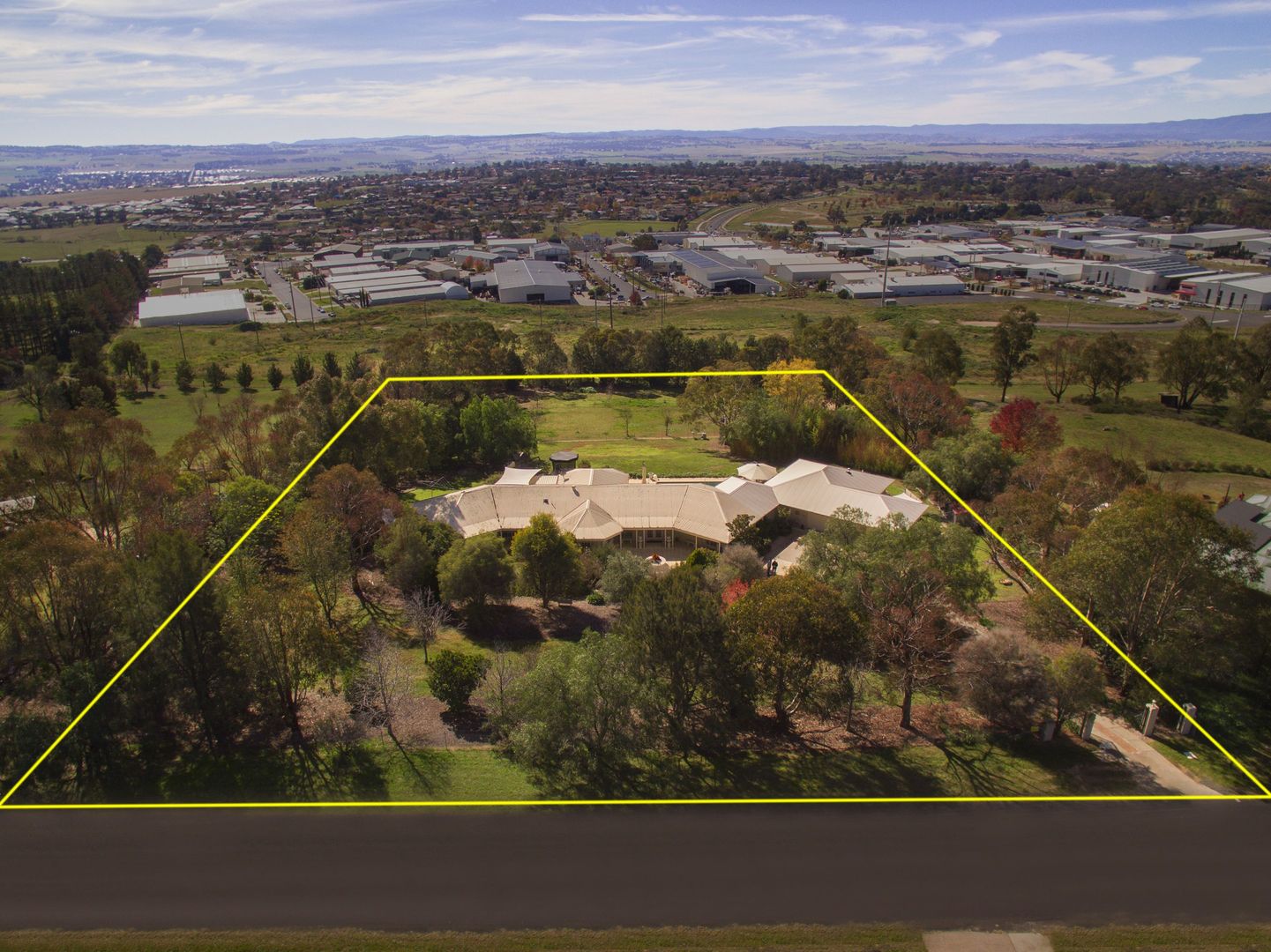 59 Morrow Place, Robin Hill NSW 2795, Image 2