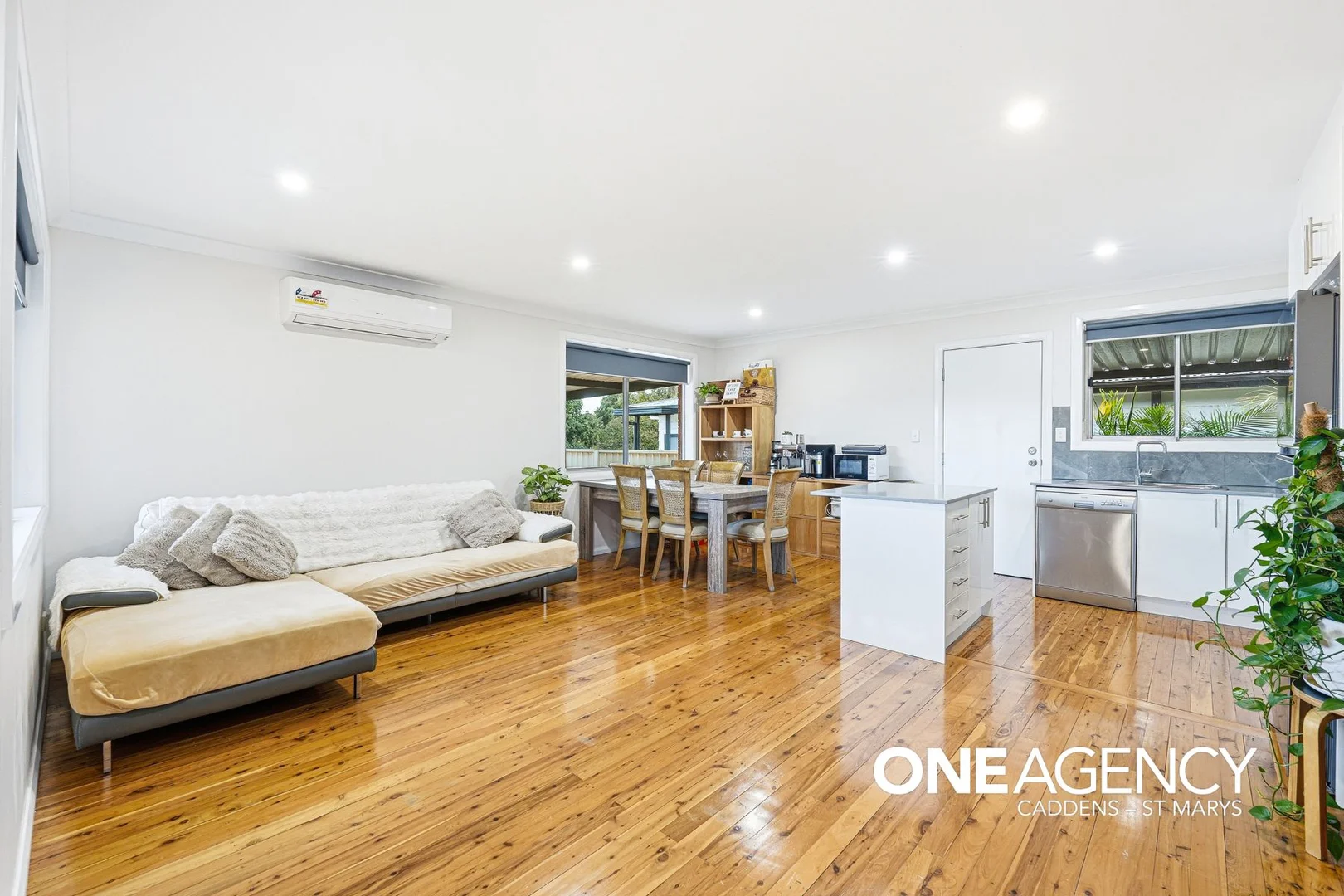 Additional image 4 of 44 & 44a Murray Street, St Marys NSW 2760