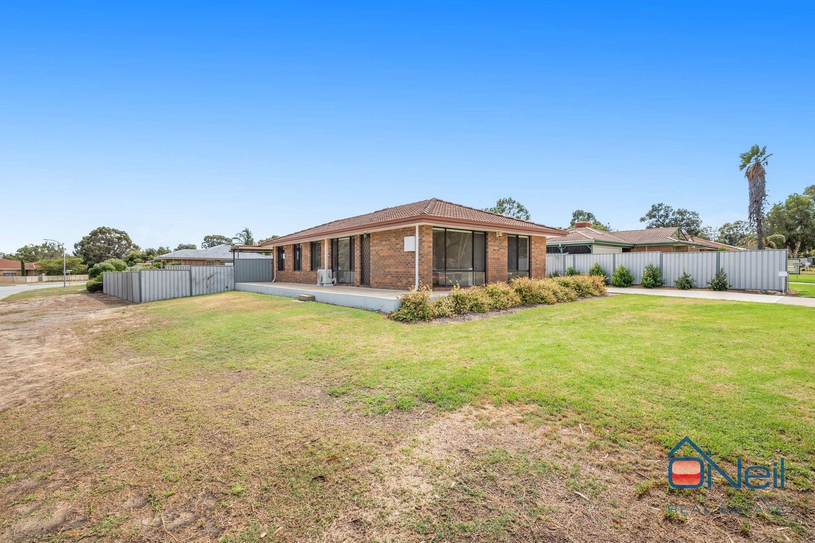 33 Harber Drive, Armadale WA 6112 House For Rent 460 Domain