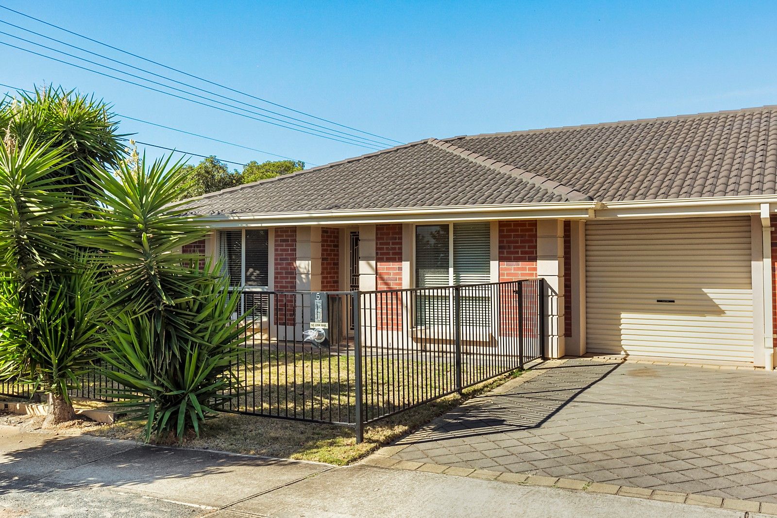 5 Fern Grove, Garden Property History & Address Research Domain