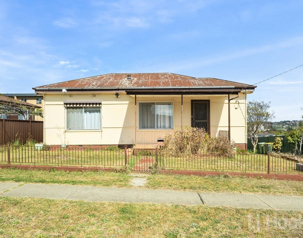 17 Buttle Street, Queanbeyan East NSW 2620