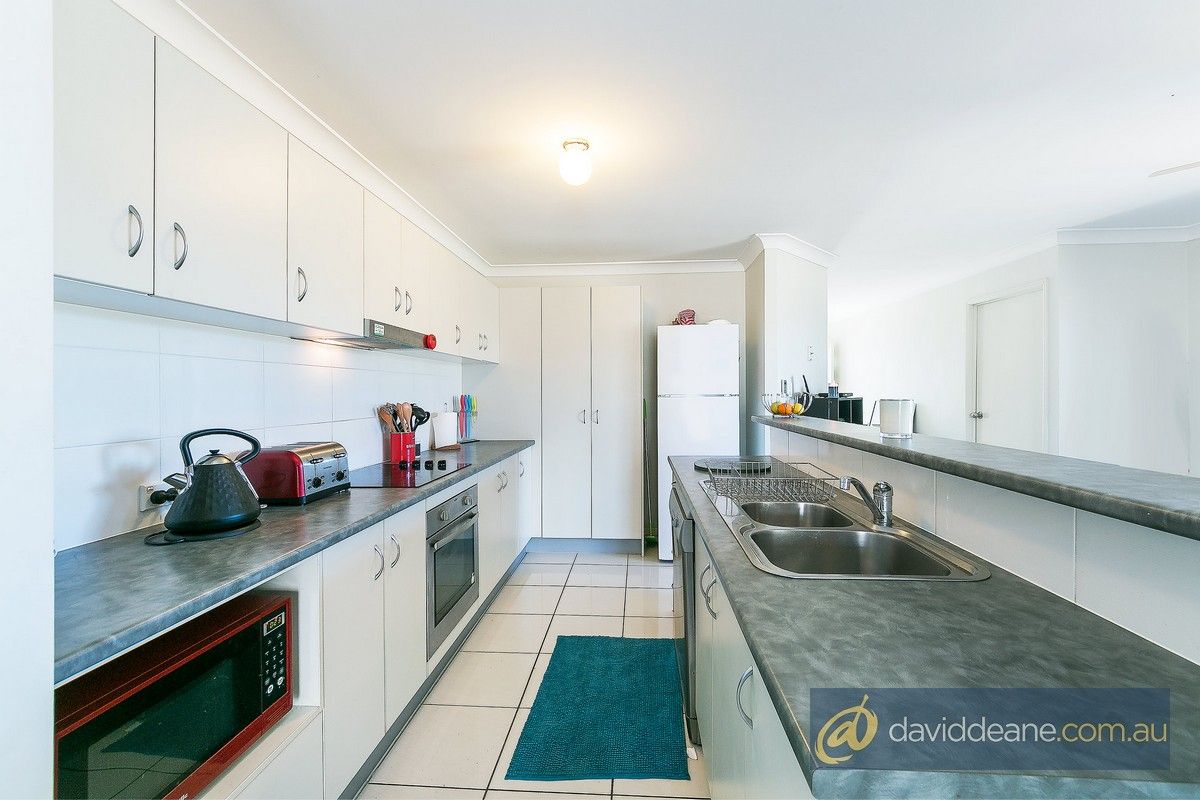 10 Avenger Close, Bray Park QLD 4500, Image 2