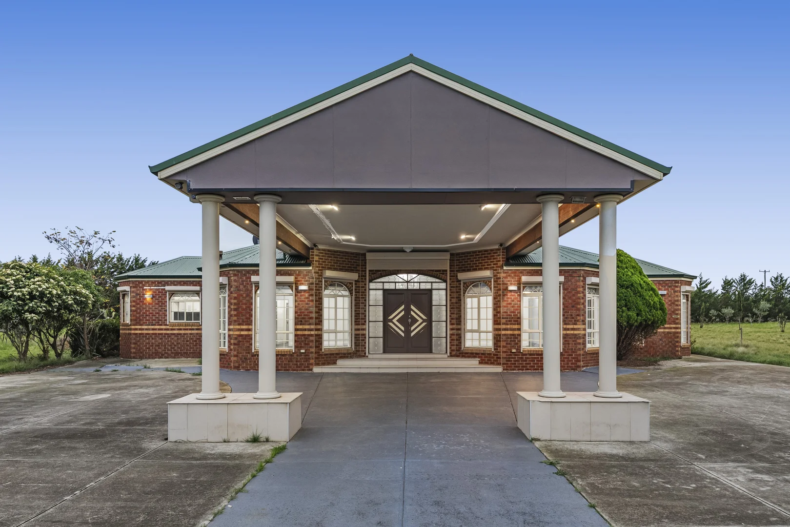 Image 4