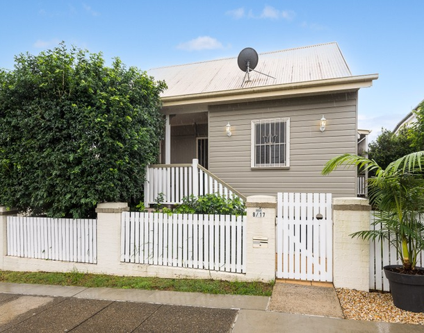 8/17 Arthur Terrace, Red Hill QLD 4059