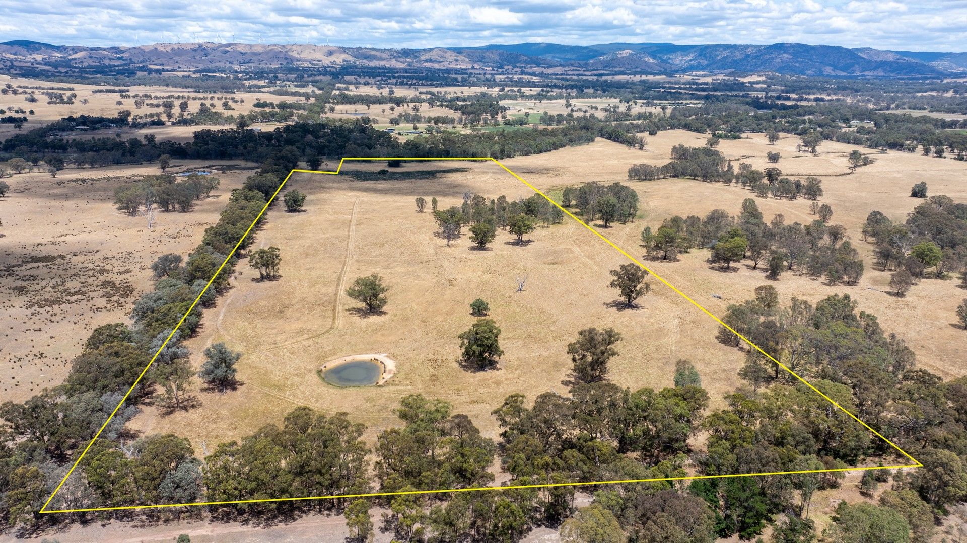 785a Highlands Road, Whiteheads Creek VIC 3660, Image 0