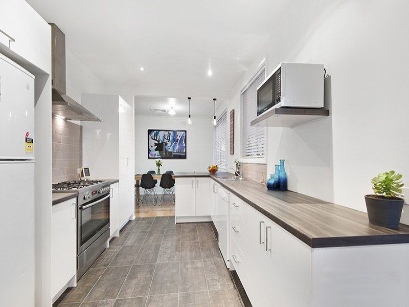 3 bedrooms House in 1 Yerrawa Drive WATSONIA VIC, 3087