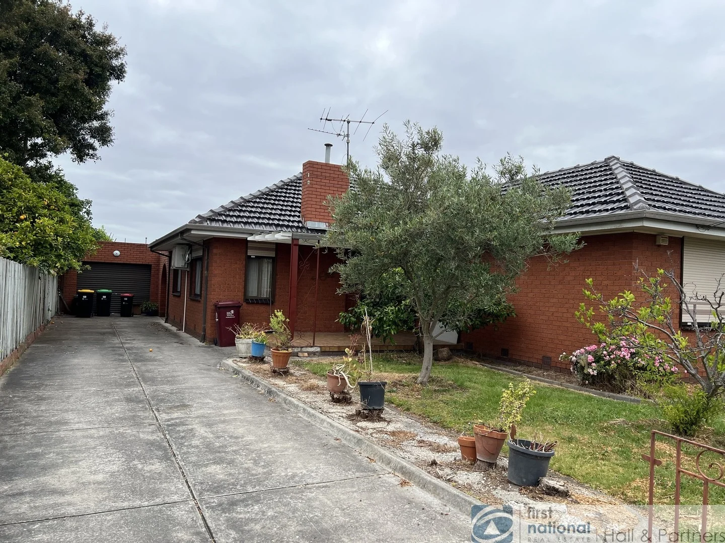 Primary image of 1 Margaret Crescent, Dandenong VIC 3175