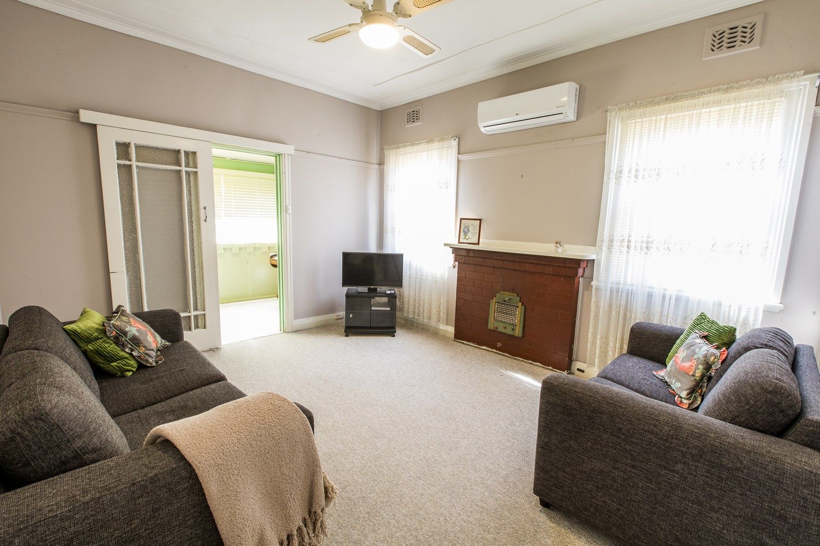 21 Palmer Street, Georgetown NSW 2298, Image 2