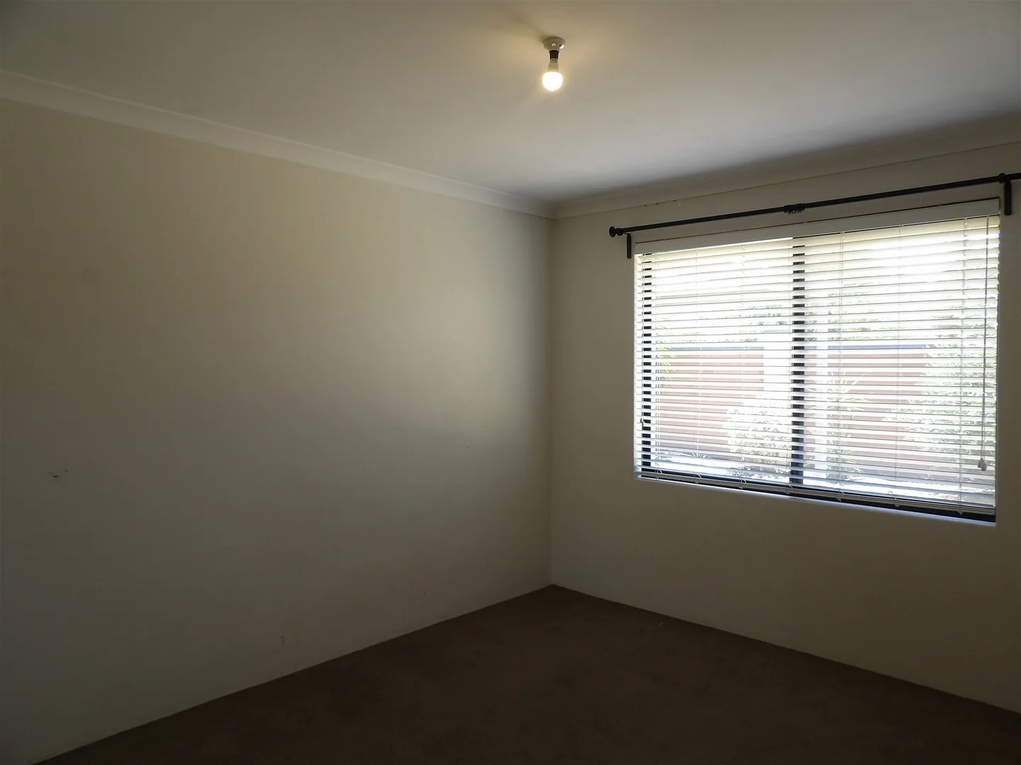 Additional image 12 of 10 Sequin Close, Meadow Springs WA 6210