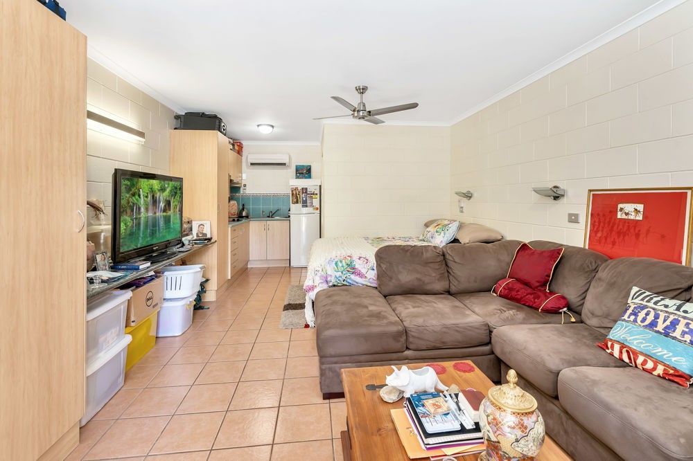 200/1-21 Anderson Road, Woree QLD 4868, Image 2
