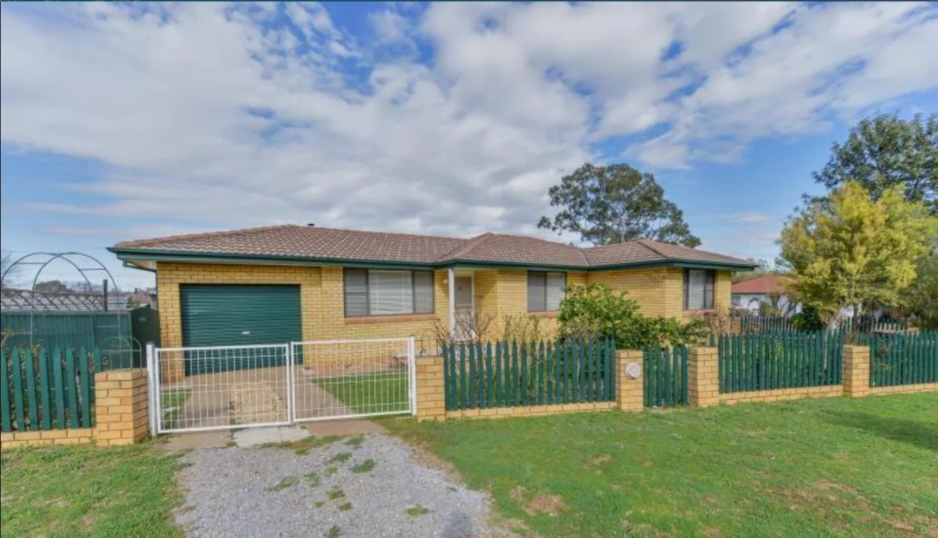 1 Queen Street, Tamworth NSW 2340