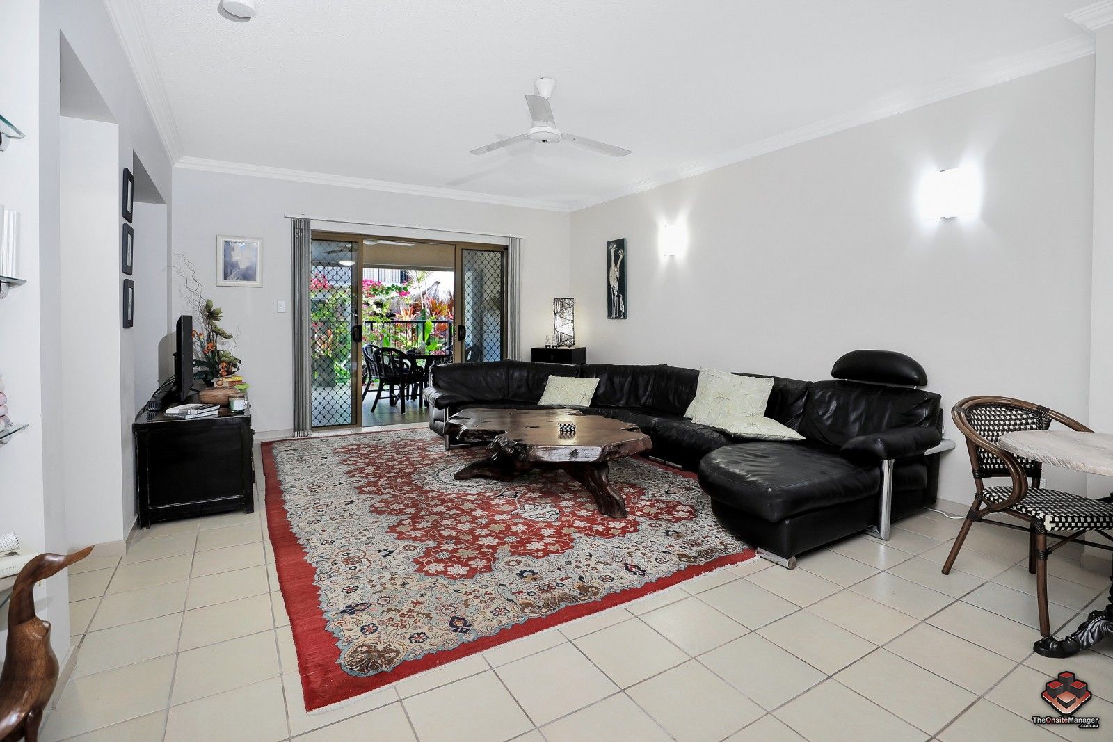 ID:21113240/55-57 Clifton Road, Clifton Beach QLD 4879, Image 2