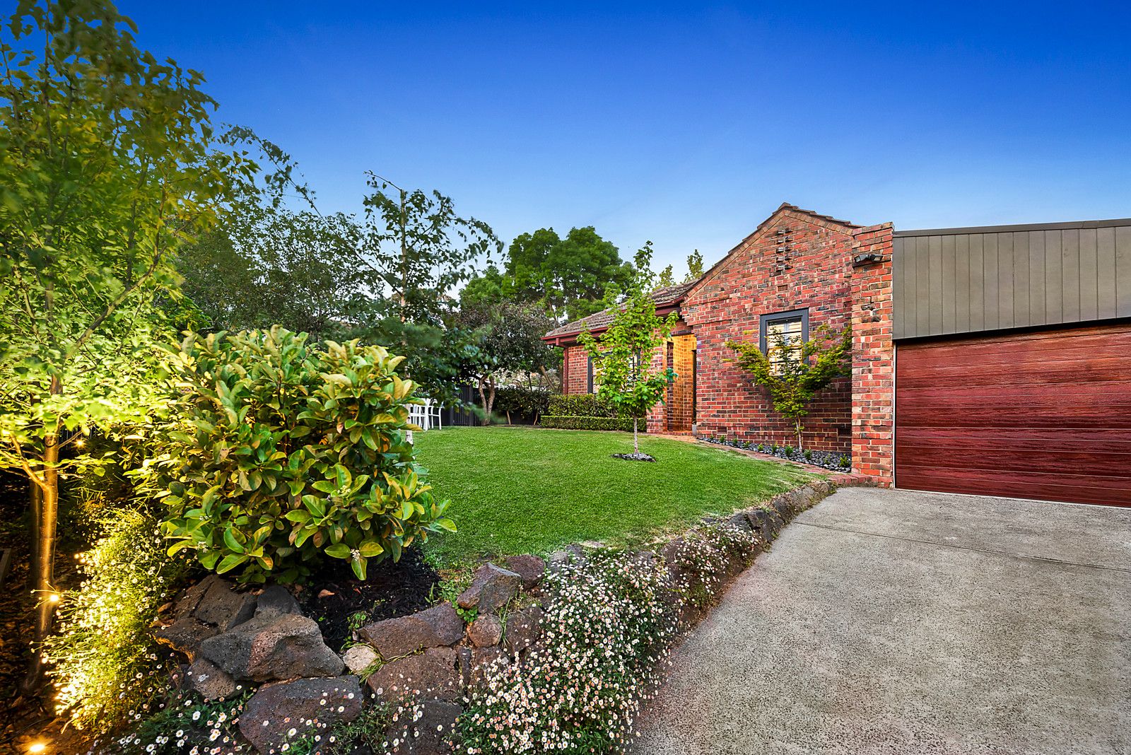 61 Union Road, Surrey Hills VIC 3127, Image 1