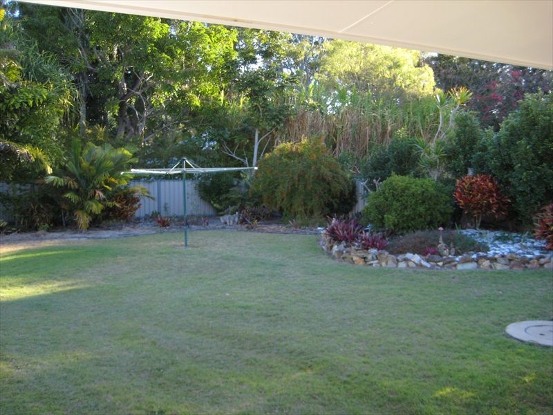 18 Moore Park Rd, Moore Park Beach QLD 4670, Image 1