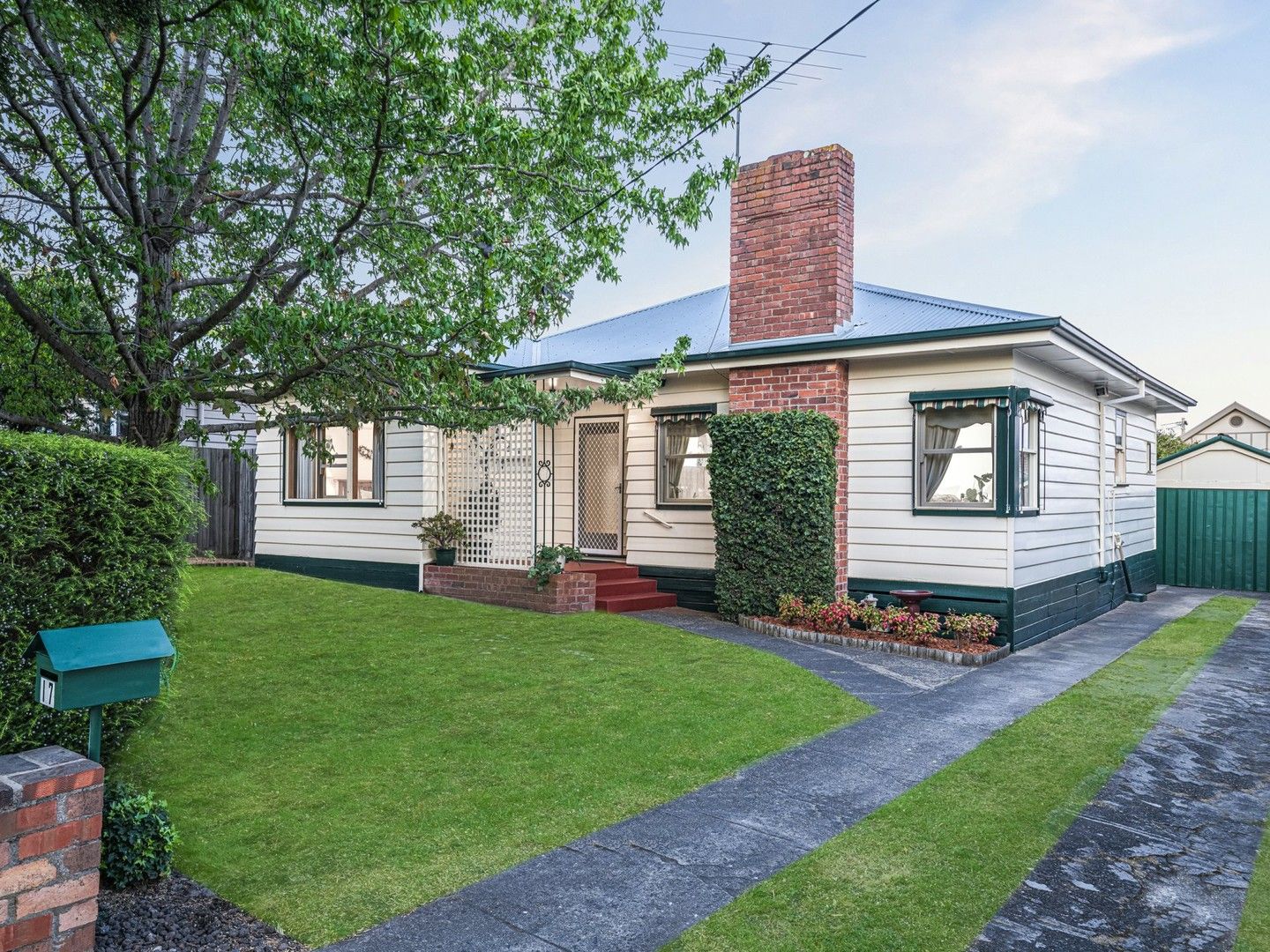 3 bedrooms House in 17 Elizabeth Street BELMONT VIC, 3216