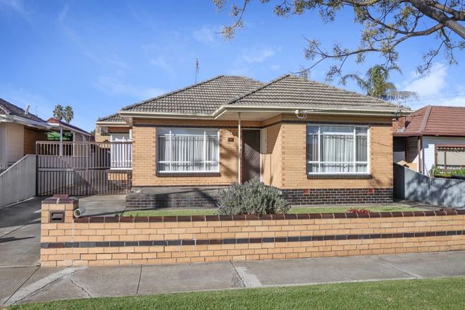 Picture of 54 Westmoreland Road, SUNSHINE NORTH VIC 3020