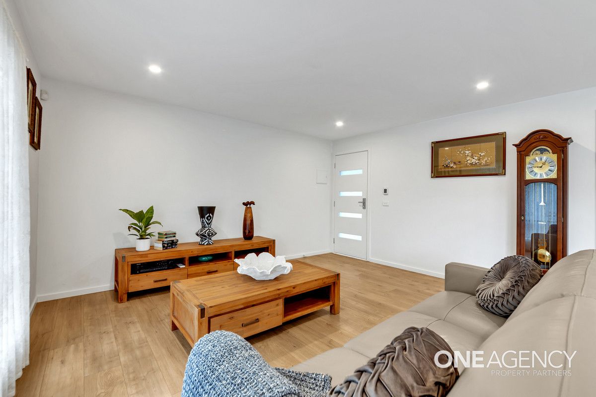 2/3 Rosscommon Place, Seabrook VIC 3028, Image 1