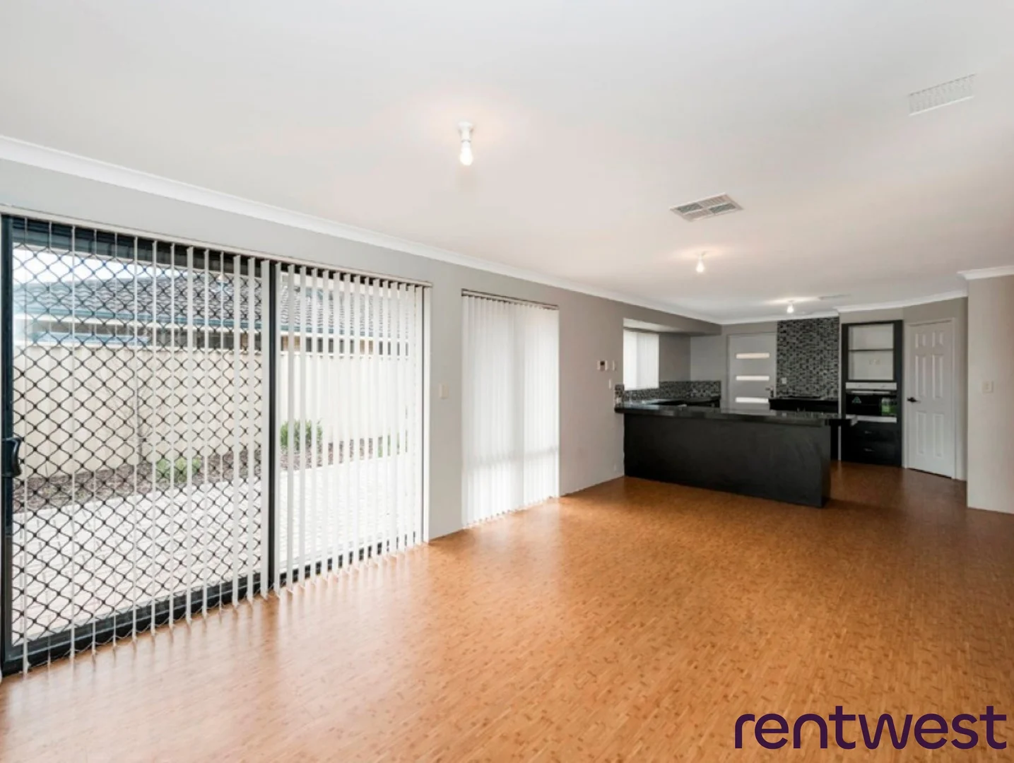 Additional image 13 of 8 Seddon Way, Canning Vale WA 6155