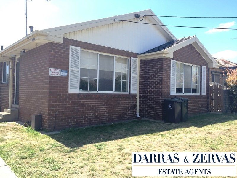 2 bedrooms Apartment / Unit / Flat in 1/1 Cantala Street CLAYTON VIC, 3168