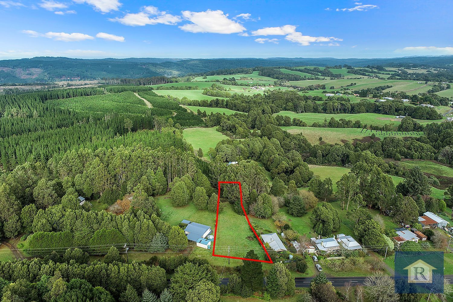 62 Main Road, Beech Forest VIC 3237, Image 1
