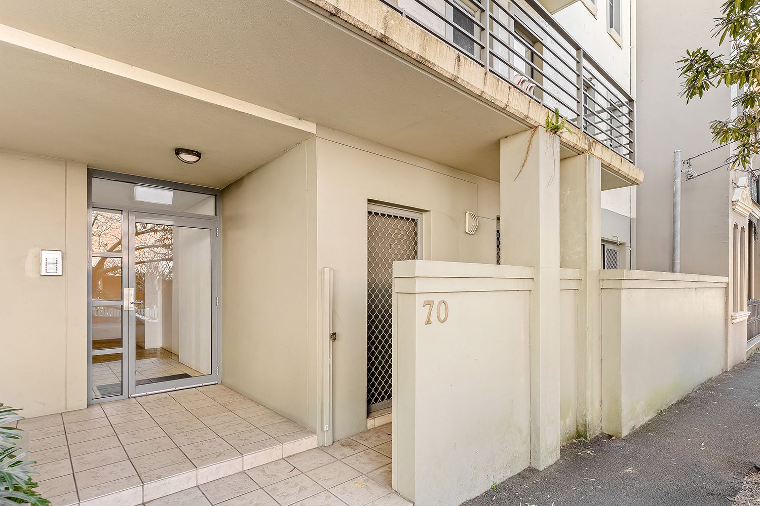 1 bedrooms Apartment / Unit / Flat in 1/70 Wilson NEWTOWN NSW, 2042