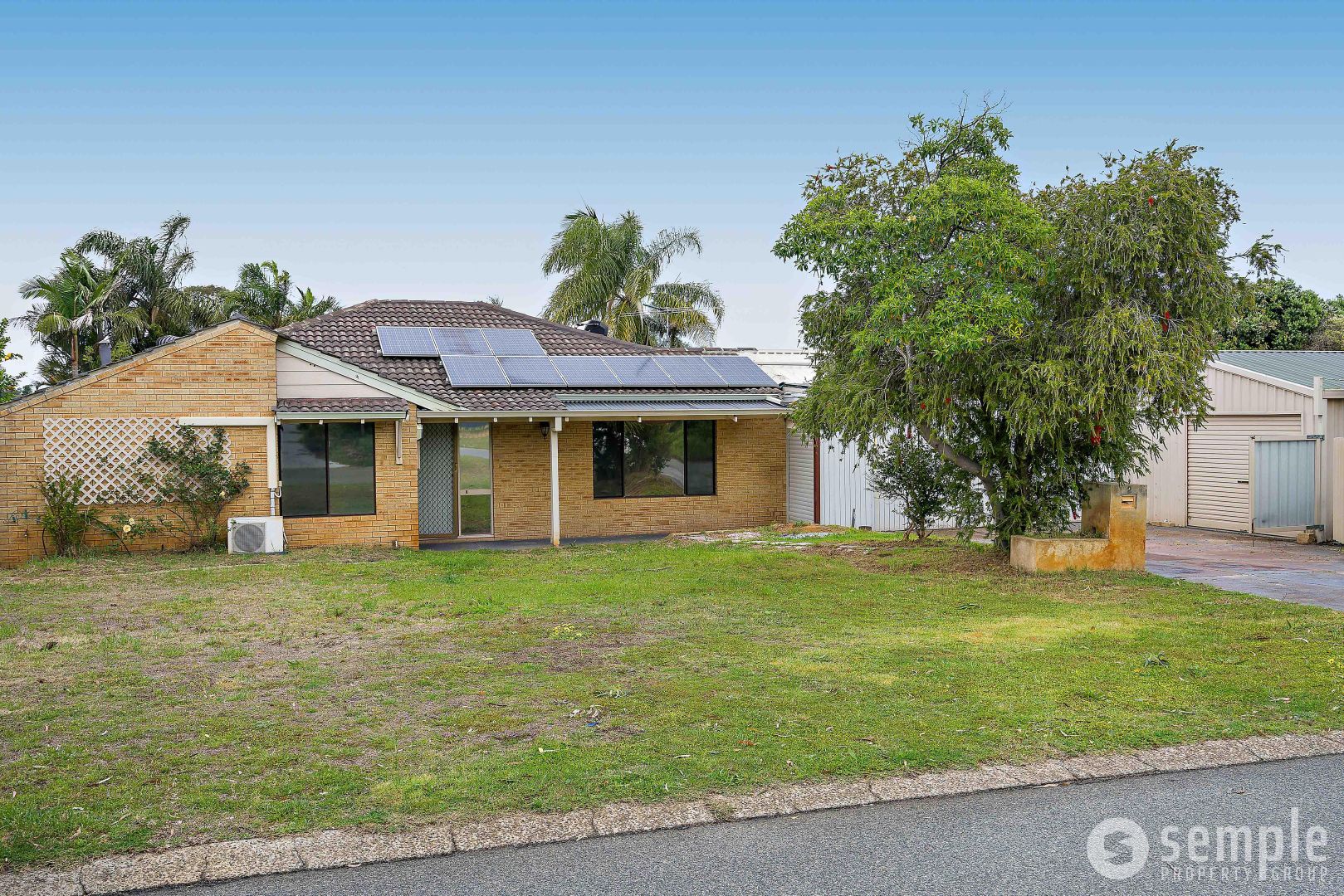 2 Lakeview Place, Bibra Lake WA 6163, Image 1