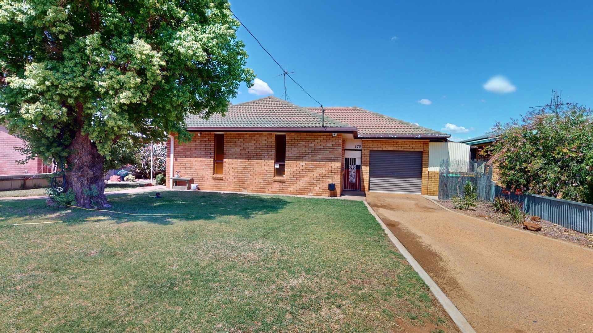 175 Third Avenue South, Narromine NSW 2821, Image 0