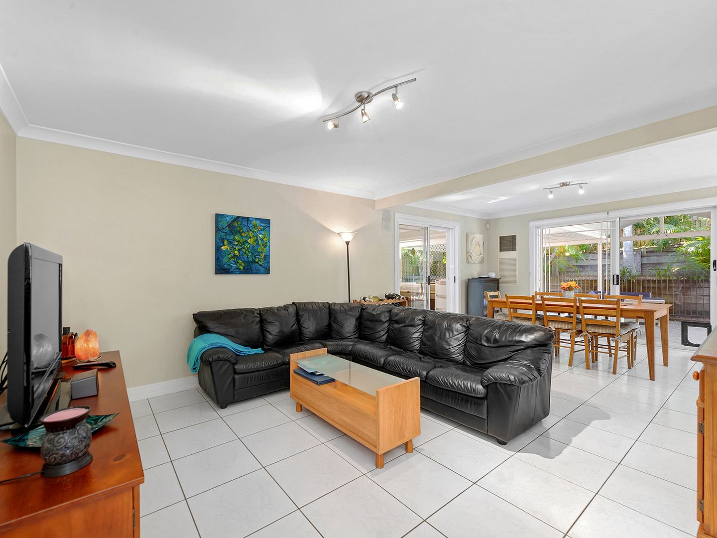 122 Bangalow Street, Bridgeman Downs QLD 4035, Image 2