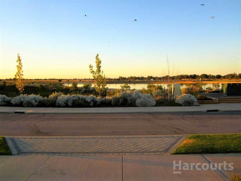 11 Weewar Circuit, South Yunderup WA 6208, Image 2