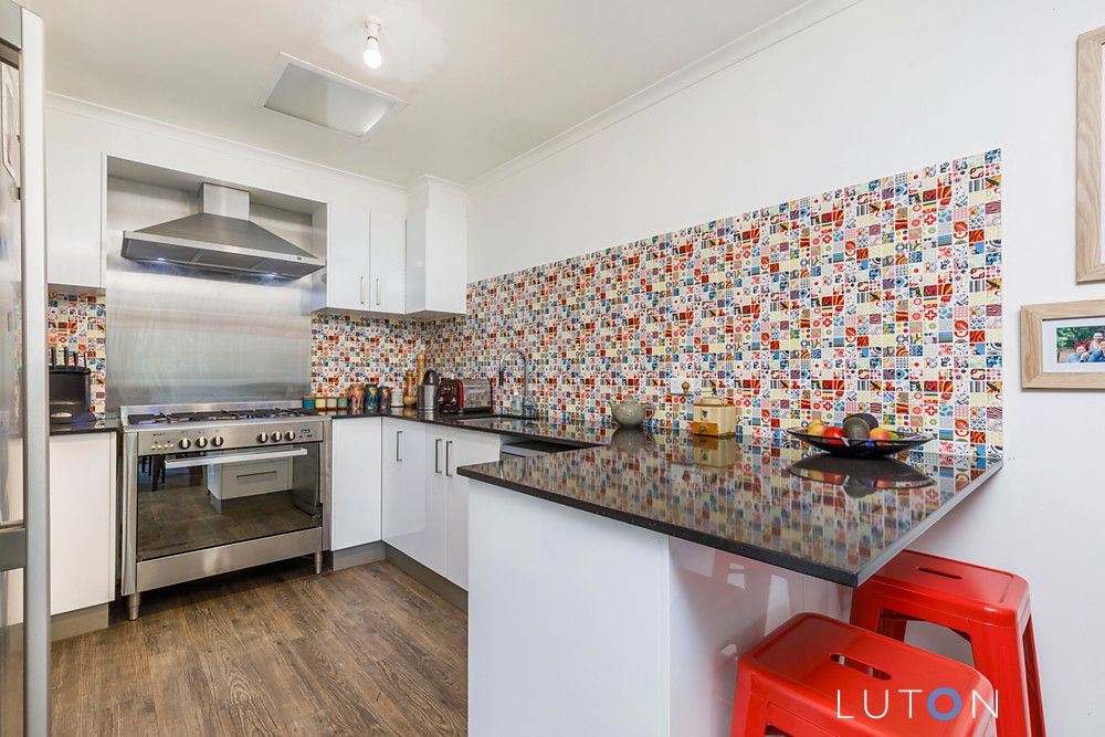 3 bedrooms House in 9 Langlands Close CALWELL ACT, 2905