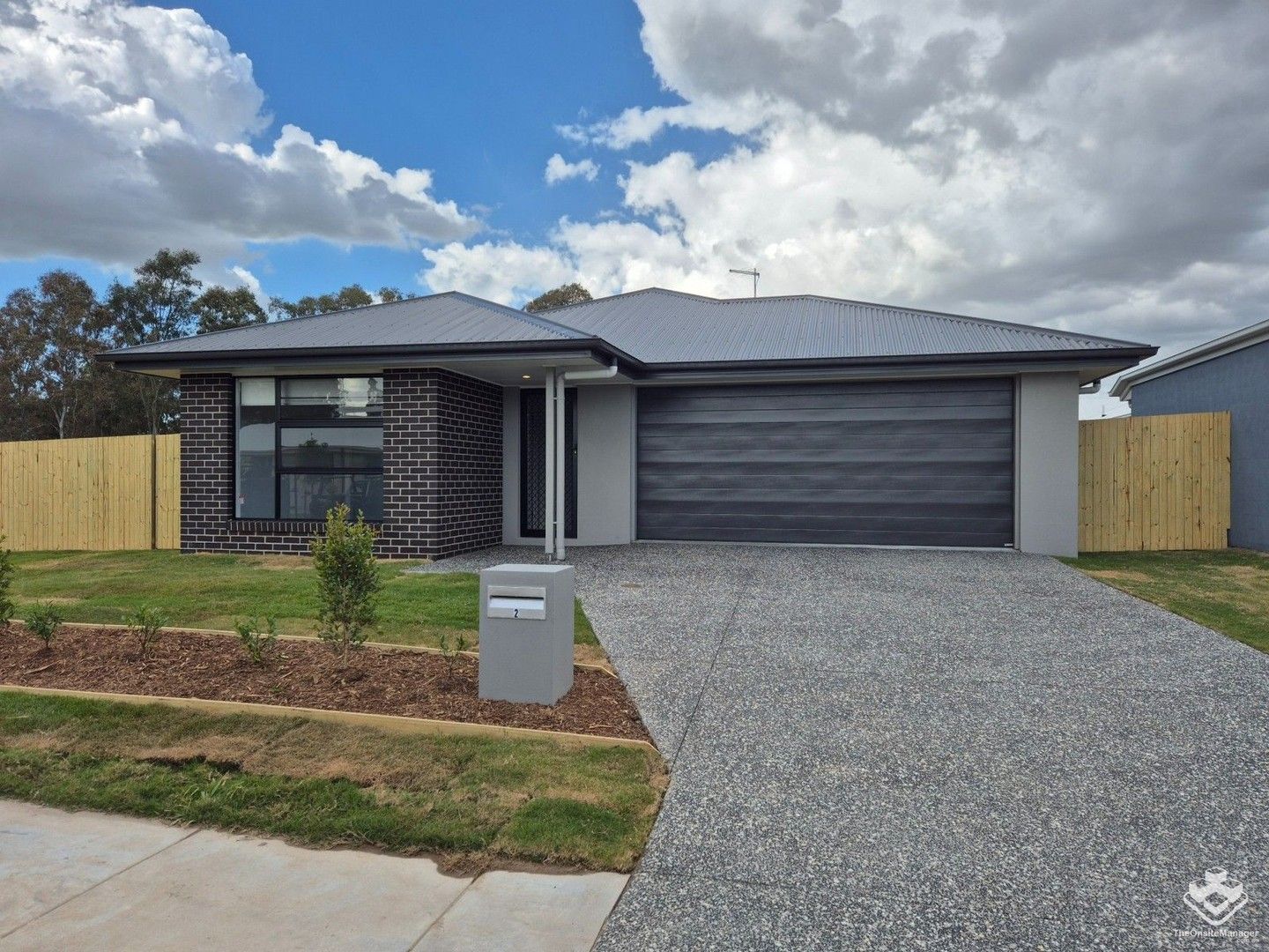4 bedrooms House in 2 Prestwood Street LOGAN RESERVE QLD, 4133