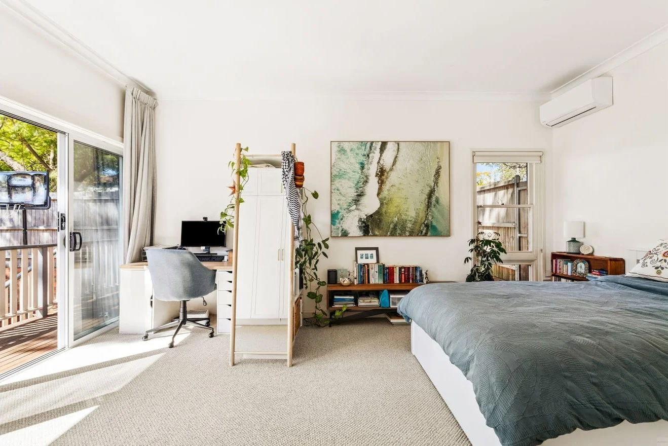 Additional image 3 of 2 Valleyview Crescent, Greenwich NSW 2065