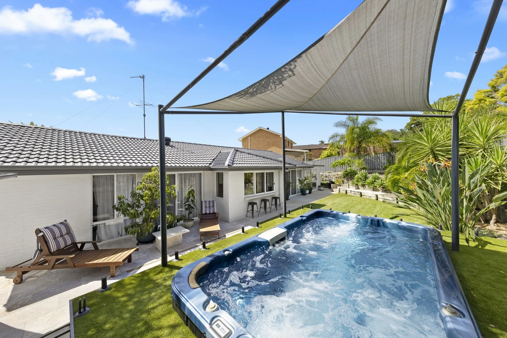 Primary image of 8 Keswick Grove, Valentine NSW 2280