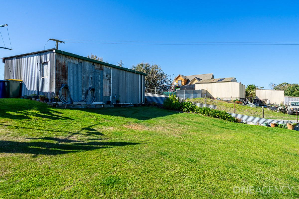 30 Walker Street, Wynyard TAS 7325, Image 1