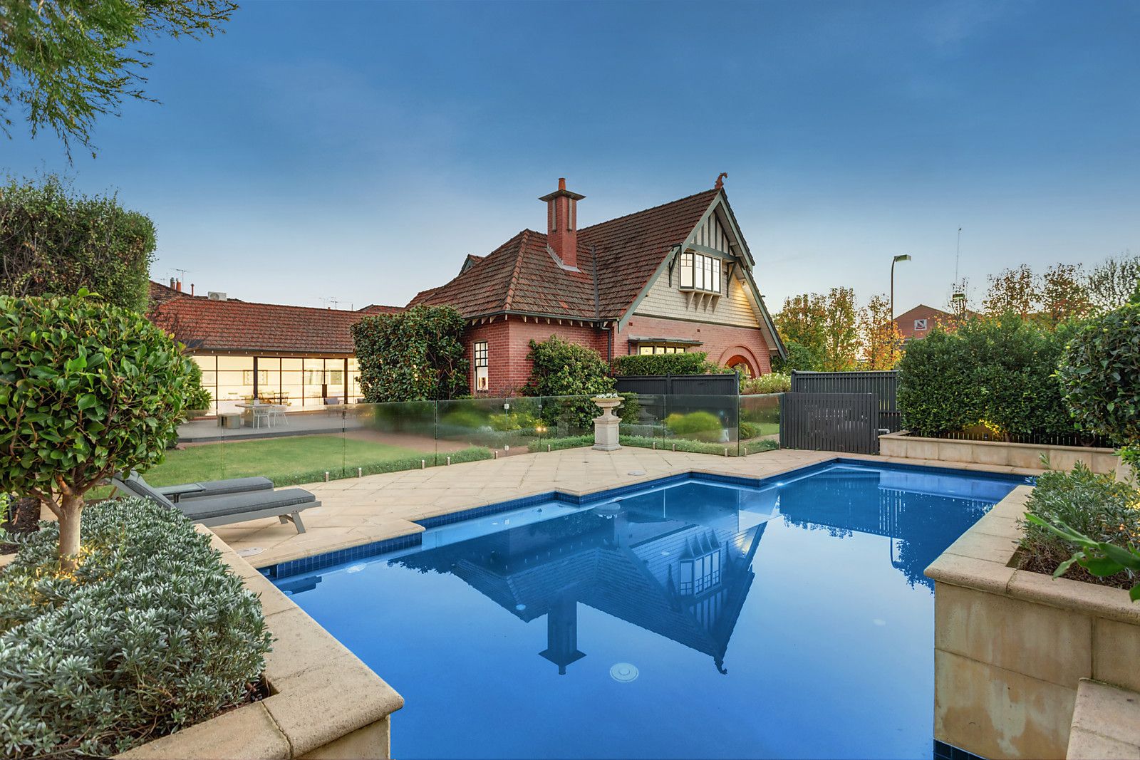 5 bedrooms House in 38 New Street BRIGHTON VIC, 3186