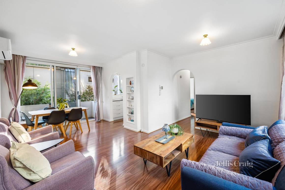 Picture of 3/23 Lansdowne Road, ST KILDA EAST VIC 3183