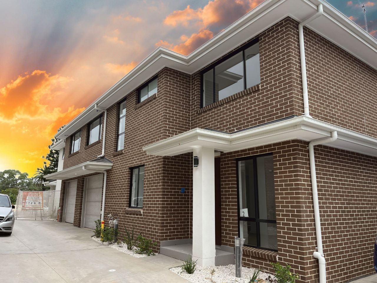 4 bedrooms Townhouse in 1/528-530 GREAT WESTERN HIGHWAY PENDLE HILL NSW, 2145