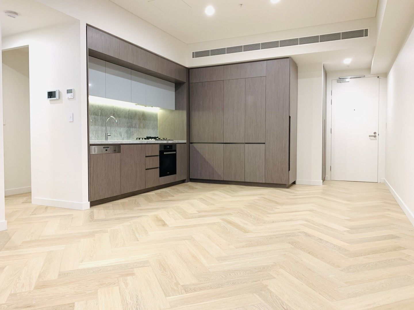 1 bedrooms Apartment / Unit / Flat in 1902/115 Bathurst Street Sydney NSW 2000 SYDNEY NSW, 2000