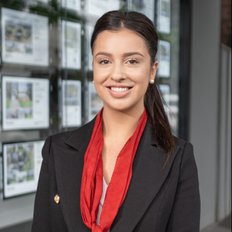 Alana Morena, Property manager