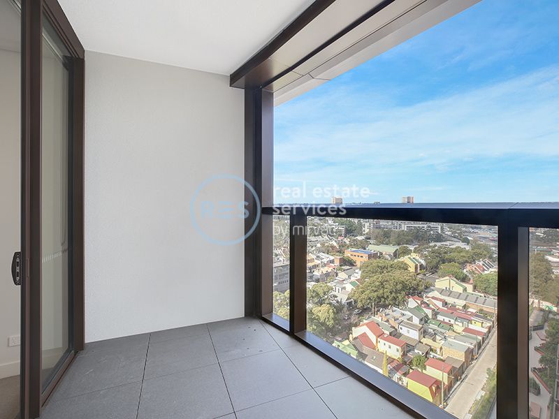 2 bedrooms Apartment / Unit / Flat in 1509/6 Ebsworth Street ZETLAND NSW, 2017