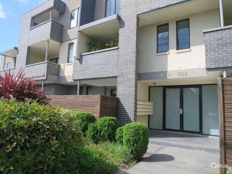 2 bedrooms Apartment / Unit / Flat in 30/1324 Centre Road CLAYTON VIC, 3168