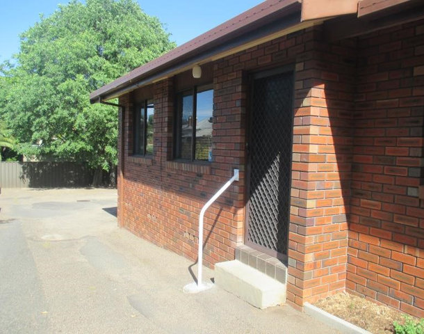 2/35 Rawson Avenue, North Tamworth NSW 2340