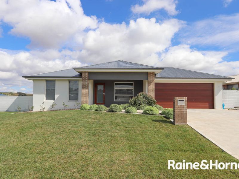 7 Barney Street, Windradyne NSW 2795, Image 0