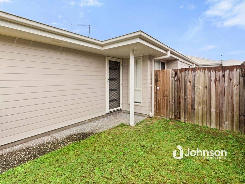 3 bedrooms Duplex in 9a Chikameena Street LOGAN RESERVE QLD, 4133